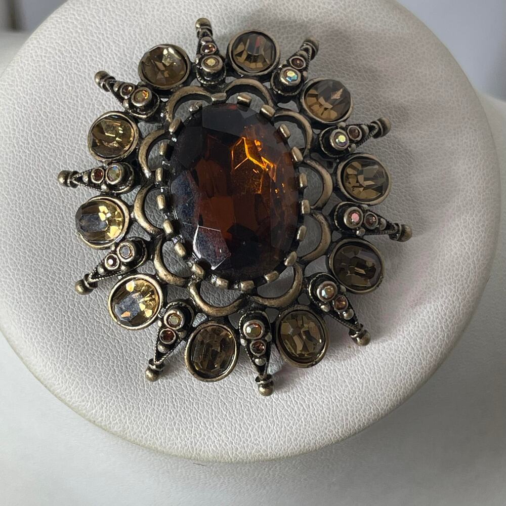Chico's pin brooch burnished gold tone amber colored signed costume jewelry - Picture 7 of 10